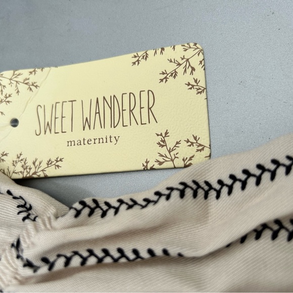 •Sweet Wanderer• Maternity Dress - Picture 4 of 10